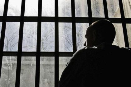 inchisoare pentru nerespectarea ordinului de protectie un individ a ajuns la inchisoare 69f32f1a03a4e