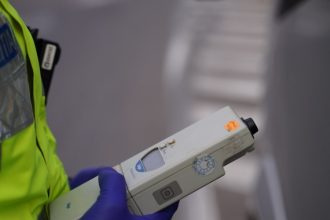 inconstientii care ne pun in pericol pe sosele beti sau fara permis la volan 69dcc93a8e967