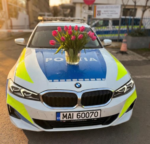 ipj tulcea tuturor celor ce poarta nume de floare le spunem cu drag la multi ani 69d24b1dd52d1