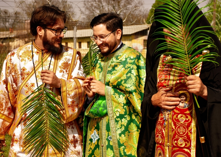 izvorul tamaduirii 2026 sarbatoare cu cruce rosie in calendar ce nu ai voie sa faci in vinerea luminata 69e1e50deda7a