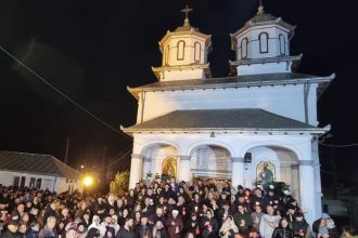 lumina invierii mesaj de speranta si binecuvantare pentru locuitorii comunei cumpana foto 69db65f94d76d