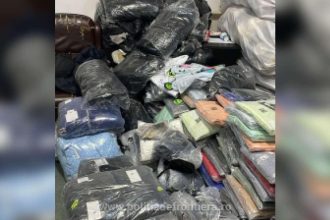 marfuri contrafacute depistate in doua autocare venite din turcia 69f1da319b391