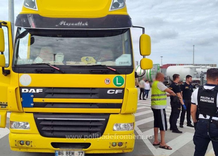 mesajul politiei locale harsova pentru conducatorii de masini de mare tonaj 69e4c0477b402