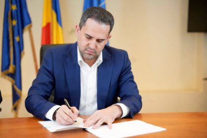 ministrul transporturilor anunta contracte de finantare pentru sri sts si spp in vederea achizitiei de vehicule electrice 69d7da8a84911