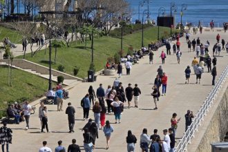 minivacanta de rusalii 2026 cate zile libere au angajatii si elevii 69ec781a580a7