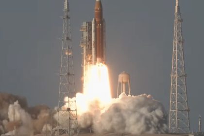 misiunea artemis 2 a nasa primul zbor cu echipaj uman care va orbita luna dupa mai bine de 50 de ani a fost lansata cu succes 69ce1080b4a6c