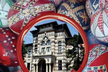 muzeul de arta populara constanta si a anuntat programul de paste 69d61f5c49383