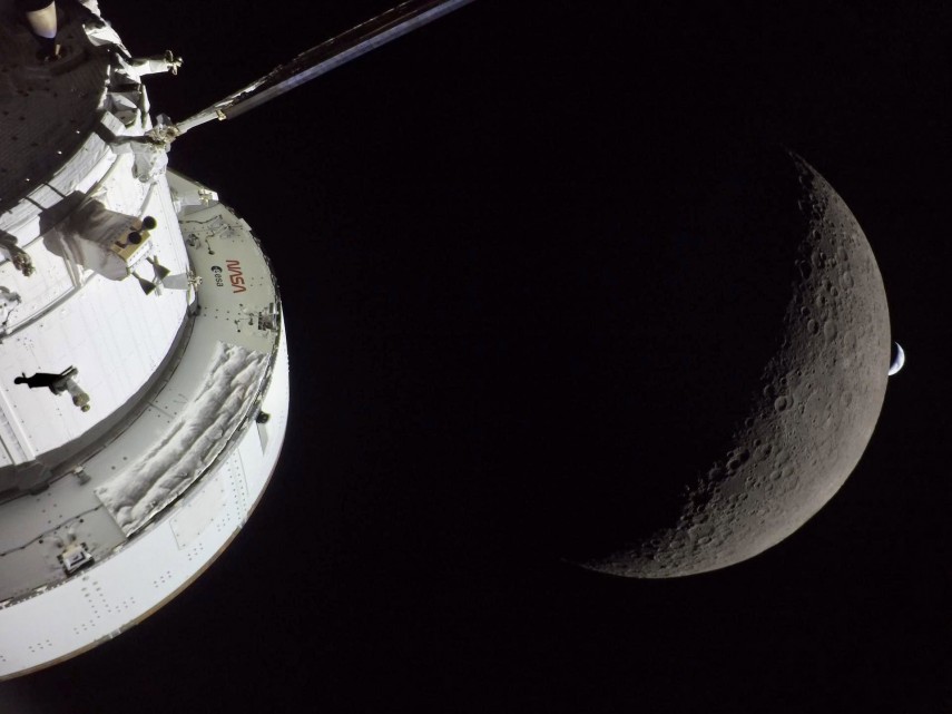 nasa publica imagini spectaculoase din misiunea artemis ii eclipsa solara vazuta de pe orbita lunara si revenire spre pamant 69d7efa4532a1