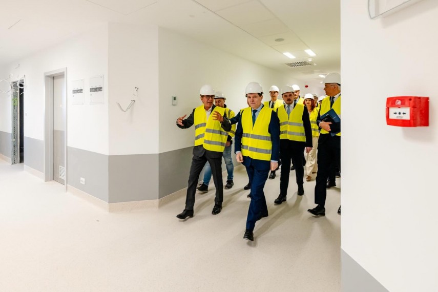 nicusor dan de ziua mondiala a sanatatii omagiu pentru personalul medical si avertisment privind dezinformarea in domeniul sanitar 69d53477c9532