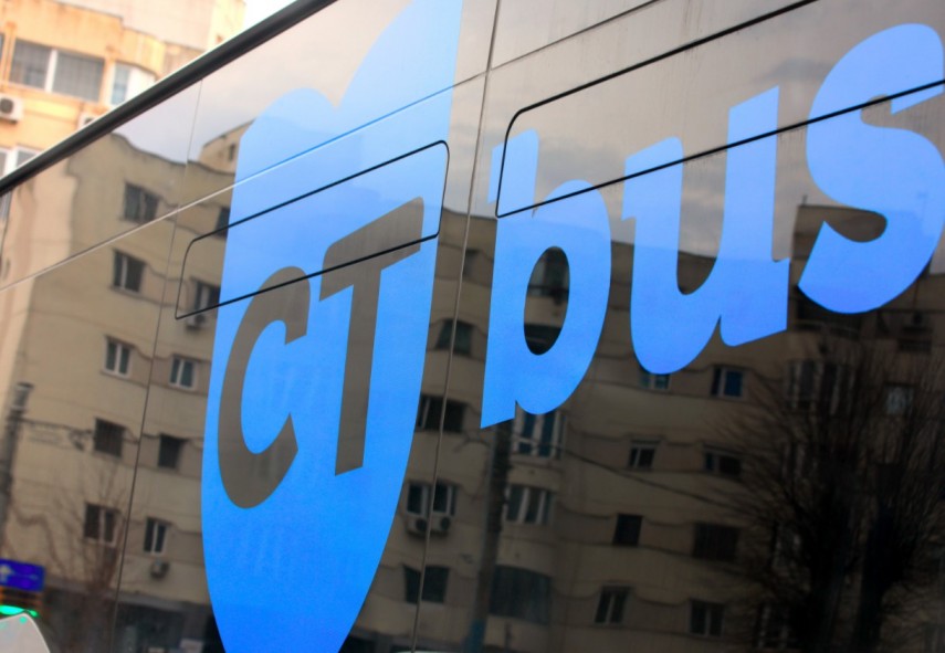 o eleva de la colegiul national mircea cel batran constanta solicita suplimentarea autobuzelor pe linia 3 petitie pentru reducerea aglomeratiei 69d3db7eb1ce4