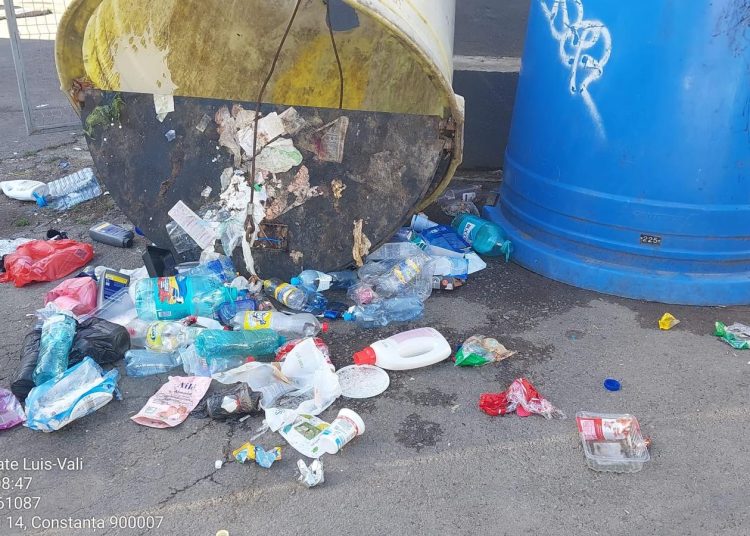 pastele schimba programul de salubrizare in nazarcea si poarta alba 69d8410e682b0