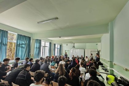 penitenciarul poarta alba prezinta elevilor realitatea cruda a consumului de droguri 69eb61ad8f5e6