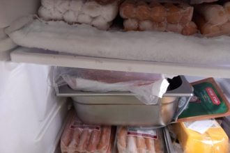 peste 1700 de operatori economici verificati de anpc inaintea sarbatorilor pascale au fost aplicate mai multe amenzi 69d0cf4fa4b41