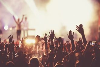 pregatiri pentru sezon estival 2026 au inceput sa se anunte festivalurile cu muzica masini si mancare 69e4ce6334a33
