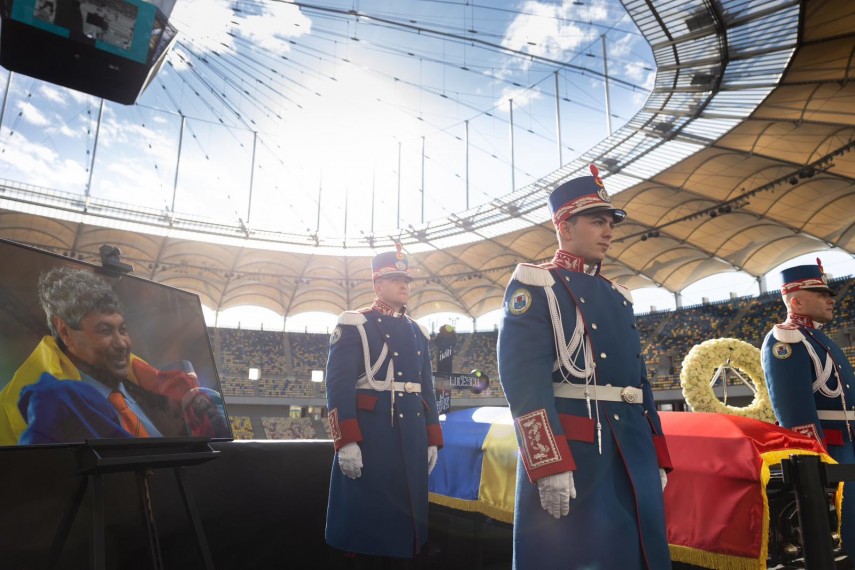 prelierul ilie bolojan astazi pe arena nationala am adus un omagiu lui mircea lucescu in semn de respect si recunostinta 69d7713422fff