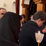 presedintele nicusor dan la slujba din vinerea mare oficiata la manastirea cornu judetul prahova 69d9ff2250f83