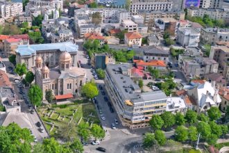 procesiunea de inviere din constanta restrictii de circulatie si traseul sfintei lumini pe faleza cazinoului si in portul tomis 69d65be4372f5
