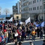 protest al muncitorilor de la damen la mangalia 69eb26a5bba6f