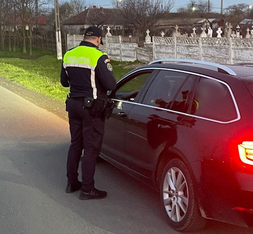 sanctiuni permis retinut si mai multe certificate de inmatriculare retrase in urma unei actiuni de amploare a politistilor din medgidia 69d2362bbf3df