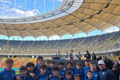 si micii fotbalisti de la cs medgidia i au adus un omagiu la arena nationala regretatului mircea lucescu galerie foto 69d77b62c616b