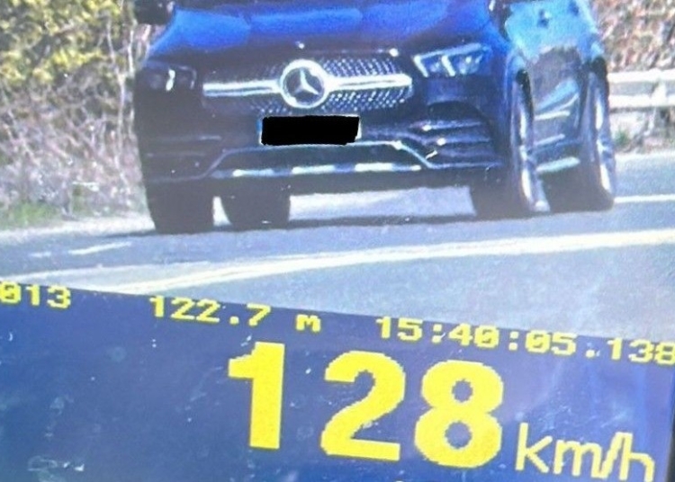 sofer surprins cu 128 km h pe dj 226 permis suspendat si amenda de peste 3 000 de lei 69e27fb769462