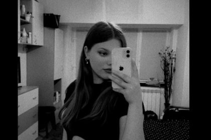 statul vrea bani de la tanara care si a ucis cu sange rece cea mai buna prietena 69eeb1659ba80