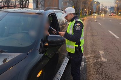 stia ca are permisul suspendat dar a riscat si s a urcat la volan acum are dosar penal 69df7a89e2e73