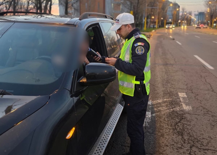 stia ca are permisul suspendat dar a riscat si s a urcat la volan acum are dosar penal 69df7a89e2e73