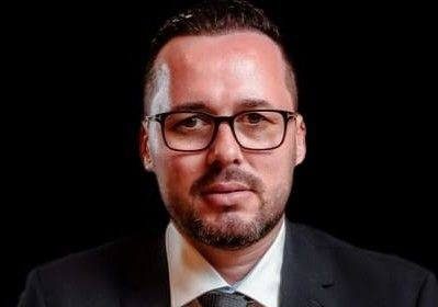 trusca cosmin vasile intre proiectul de viitor si razboiul total in instanta pentru propriul fotoliu 69e24362daab2