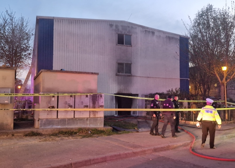 un barbat se afla in stare critica dupa incendiul de la henri coanda 69df34070300c