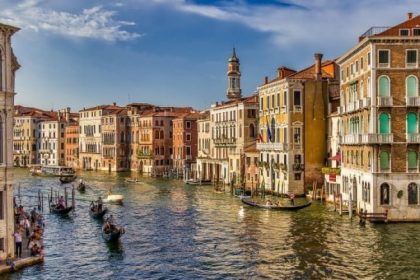 venetia reintroduce taxa de 10 euro pentru turistii care viziteaza orasul o zi 69cf8c3148ea2