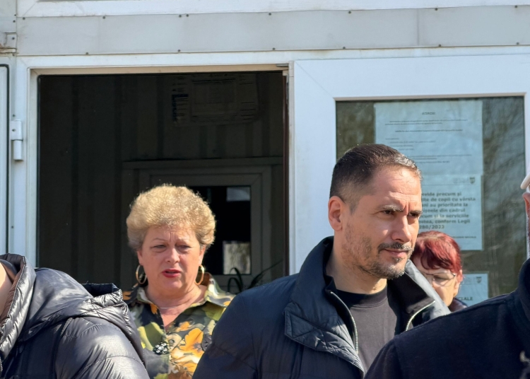 viceprimarul costin rasauteanu am reusit sa relocam toti locuitorii afectati de incendiul din henri coanda 69df4204c21ab