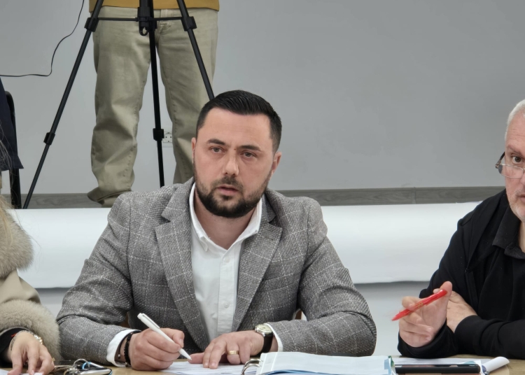 video ce spune primarul din lumina daniel mantea despre cele peste 400 de cereri ale tinerilor pentru loturi de casa 69da13d45c593