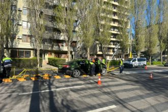 video galerie foto ancheta in mamaia un sofer a incalecat scuarul cu un jaguar si a plecat de la fata locului 69f0736b08166