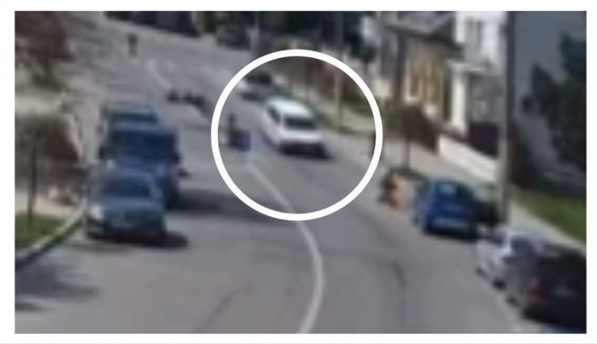 video imagini de impact surprinse de camerele de supraveghere cu drumul prabusit in techirghiol 69eb57a796760