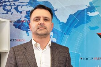 video marian crusoveanu despre sala polivalenta ministrul dezvoltarii ne a asigurat ca finantarea nu mai este o problema si ca la 1 iunie 2027 acest proiect o sa fie finalizat 69ce5dce63d34