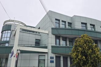 video perchezitii diicot la domiciliul unui politist din cadrul ipj constanta 69cf7e5304bac