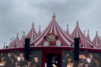 video pregatiri in toi pentru 1 mai pe litoral cirque du loft promite un start exploziv in mamaia 69f2fa7372cbc