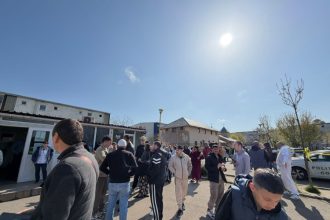 video teribil de la incendiul din cartierul henri coanda nenorocirea ar fi pornit de la un fier de calcat 69dfeac460e05